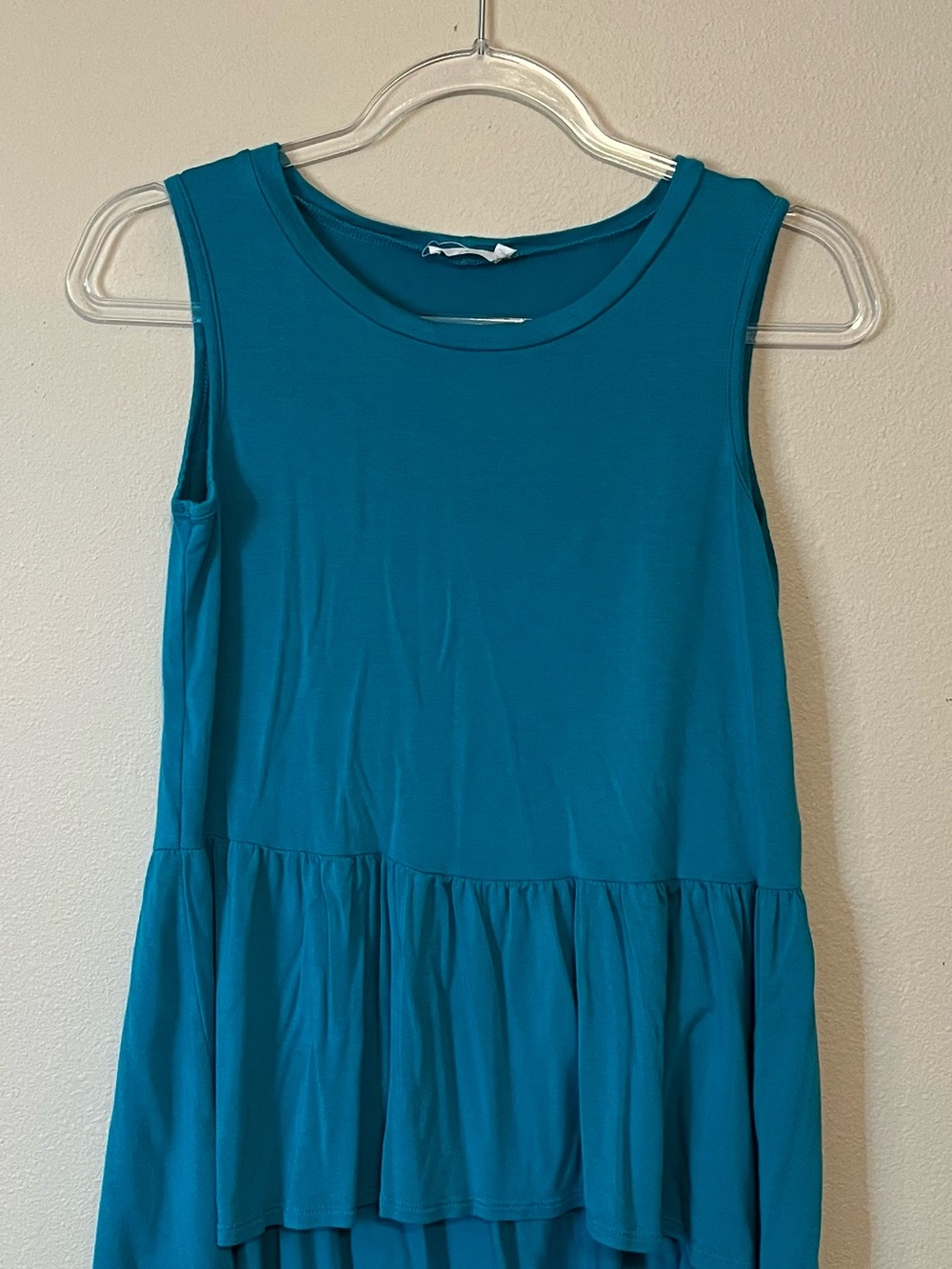My Amelia James Teal Ruffle‑Hem Sleeveless Top – XS